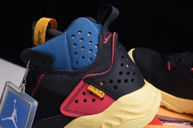 Rep LA DA1951-001 X DELTA 'OFF MID NOIR' JORDAN UNION 0717